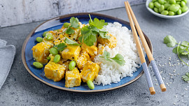 Čočkové tofu nadchne nejen vegetariány: Podle tohoto jednoduchého receptu ho zvládnete připravit jako nic