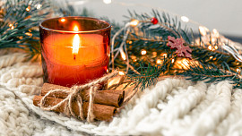 První adventní neděli zapalujeme Svíci proroků a začínáme péct perníčky a zázvorky