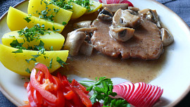 Přírodní kotlet s žampiony
