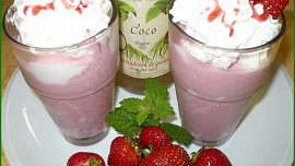 Jahodové frappé