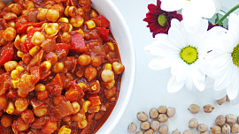 Chilli con carne (veganské)