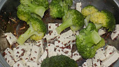 Tofu s brokolicí