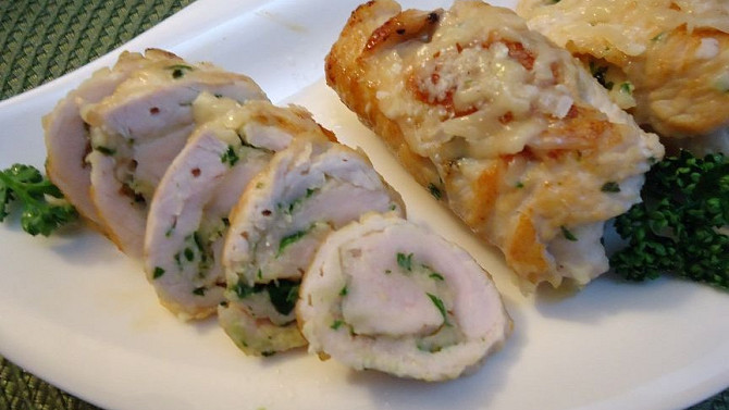 Krůtí závitky s pecorinem nebo parmezánem